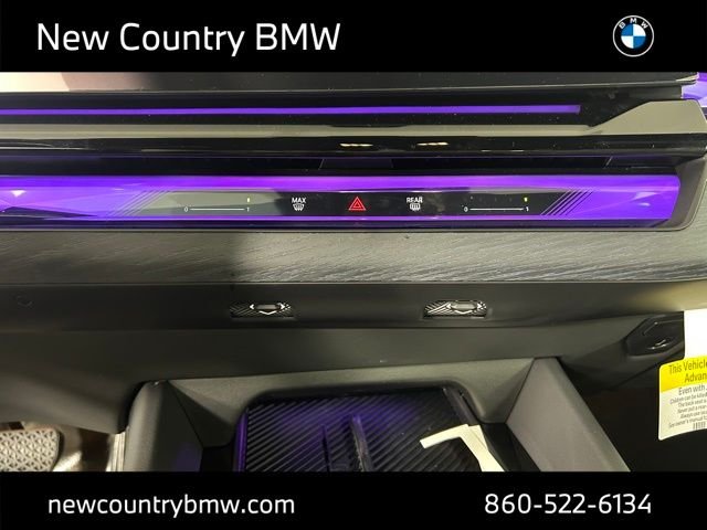 New 2027 Black Sapphire Metallic BMW 550e xDrive image 22