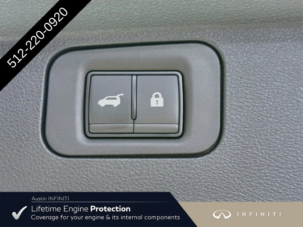New 2027 White INFINITI LUXE image 34