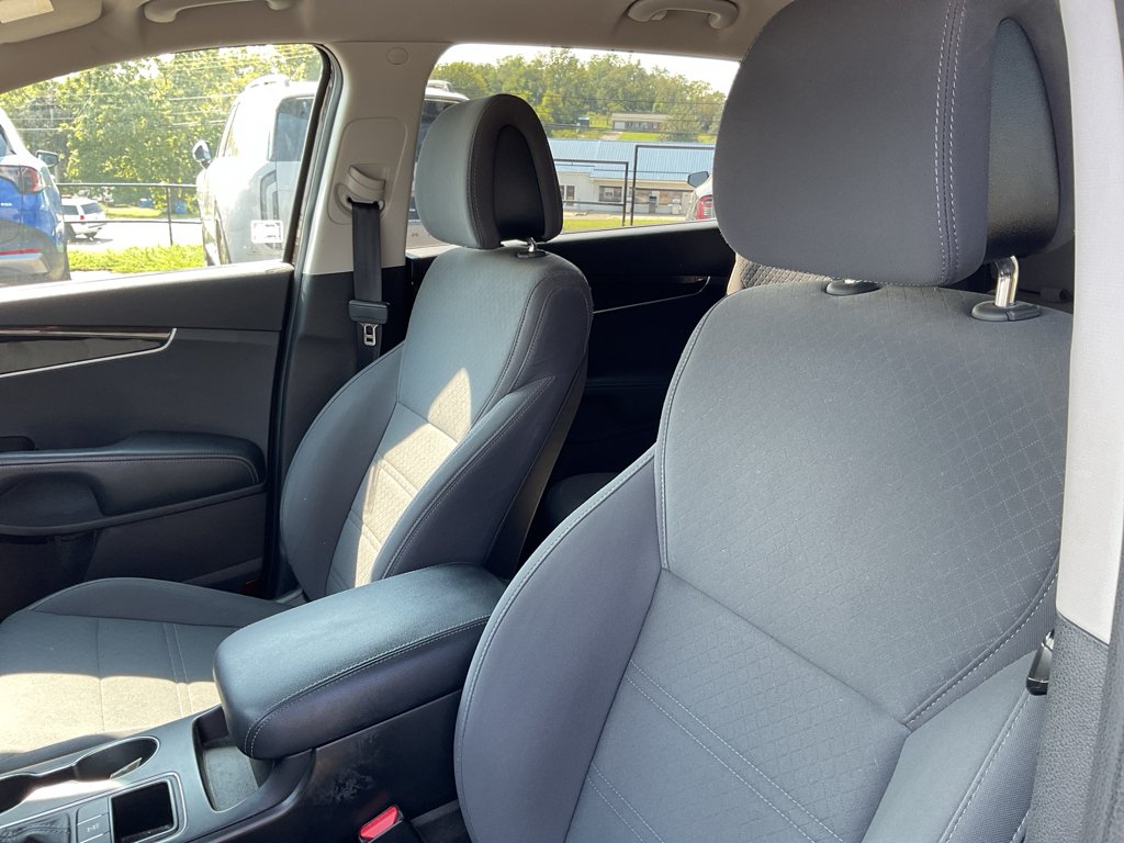 Used 2016 Dark Cherry Kia LX image 16
