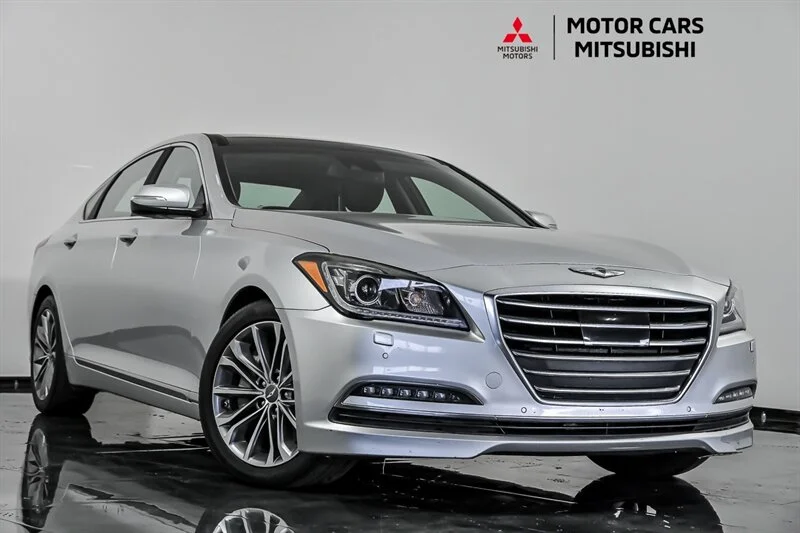 2016 Hyundai Genesis 3.8 RWD's photo