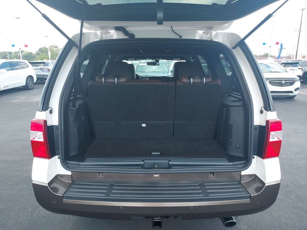 Used 2017 White Ford King Ranch image 9