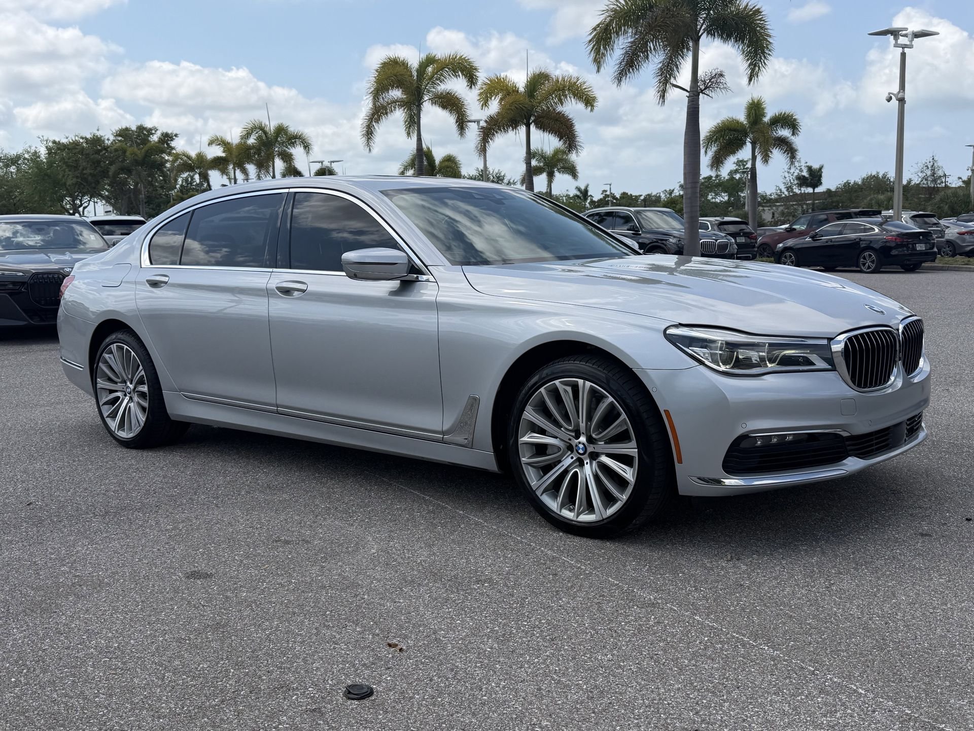 2017 BMW 7 Series 750i RWD