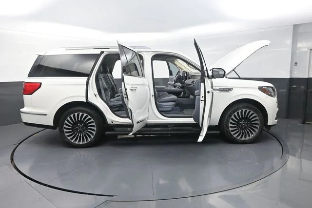 Used 2020 White Lincoln Black Label image 42