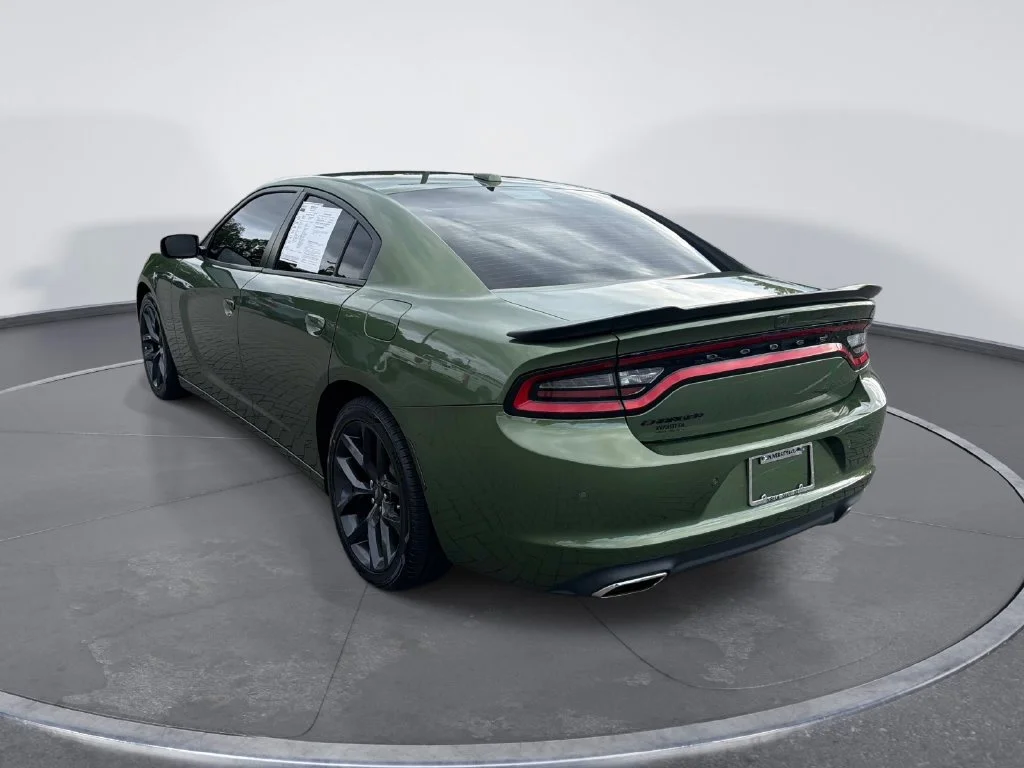 Used 2023 Green Dodge SXT image 5