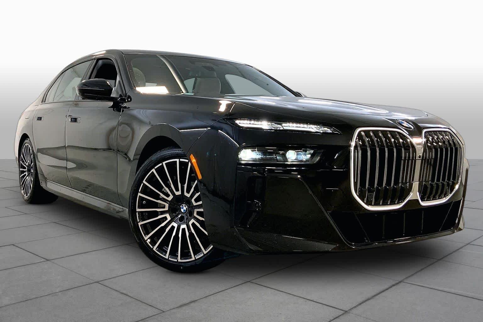 New 2026 Black Sapphire Metallic BMW 740i xDrive image 2