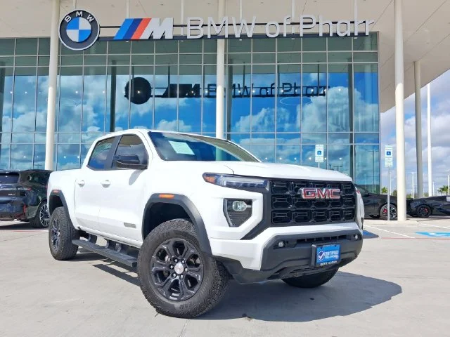 Used 2023 White GMC Elevation image 1