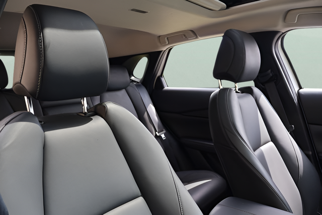 Used 2024 White Mazda 2.5 S Preferred Package image 18