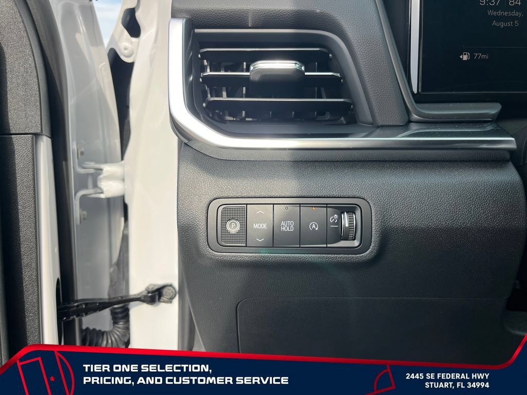 New 2027 Summit White GMC Elevation image 24