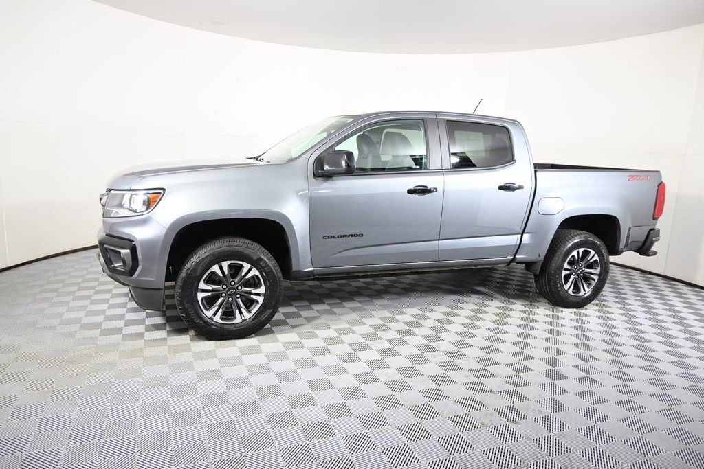 Used 2022 Chevrolet Colorado Z71 with VIN 1GCGTDEN8N1119725 for sale in Forest Lake, Minnesota