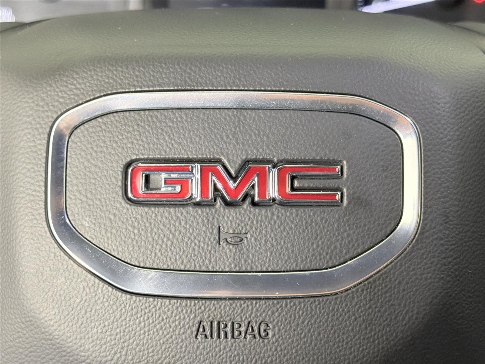 Used 2022 Summit White GMC AT4 image 26