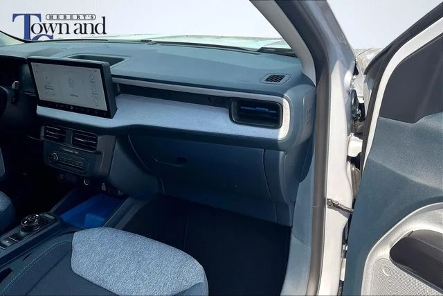 2025 Ford Maverick XLT - Photo 30