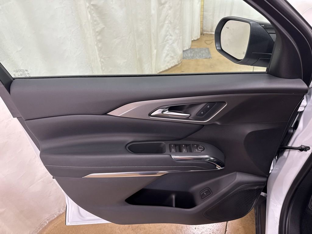 2026 Chevrolet Traverse LT - Photo 27