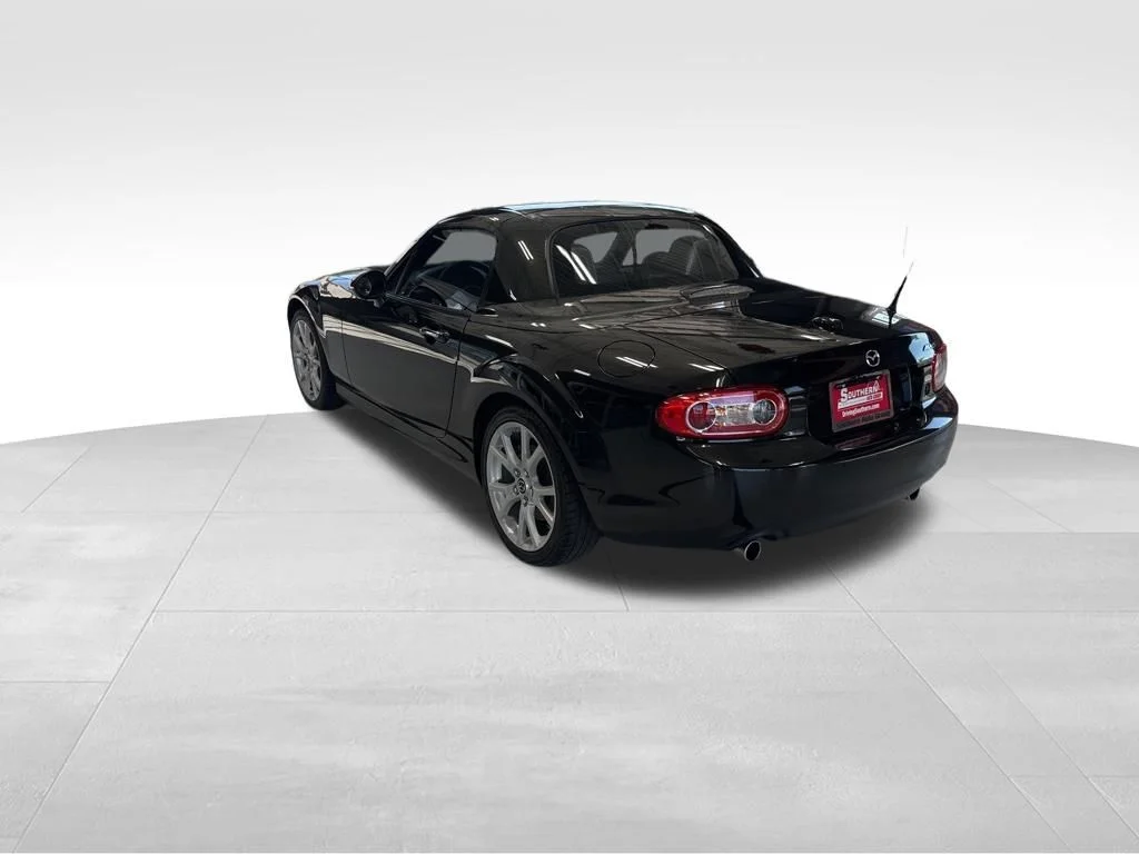 Used 2013  Mazda PRHT Grand Touring image 3