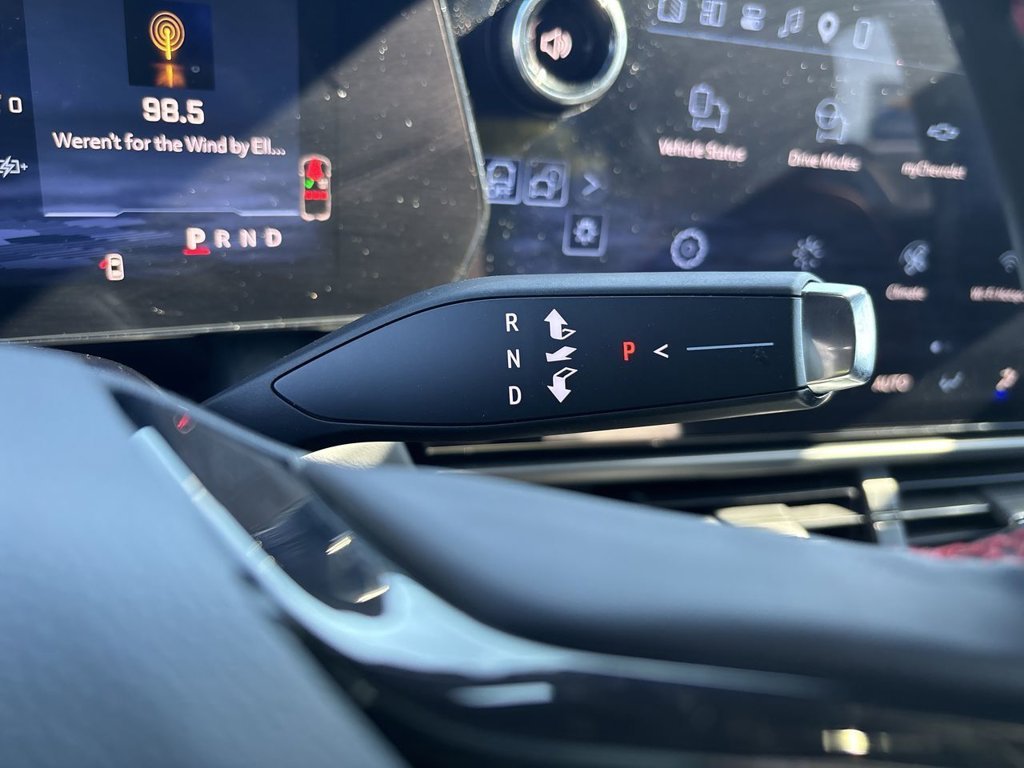 2024 Chevrolet Equinox EV RS - Photo 20