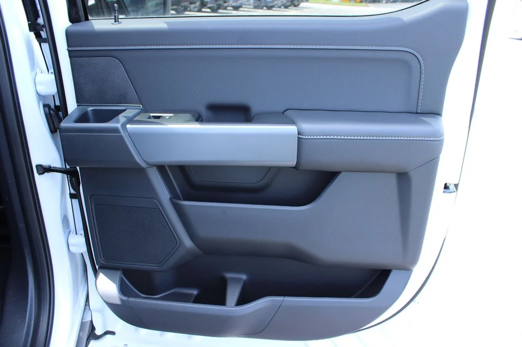 New 2026 White Ford XLT image 17