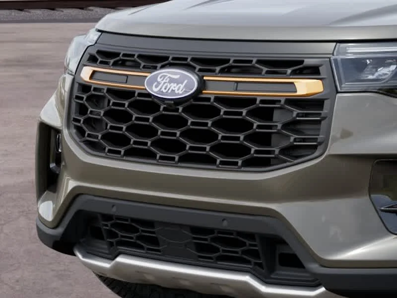 New 2027 Marsh Gray Ford Tremor® image 17