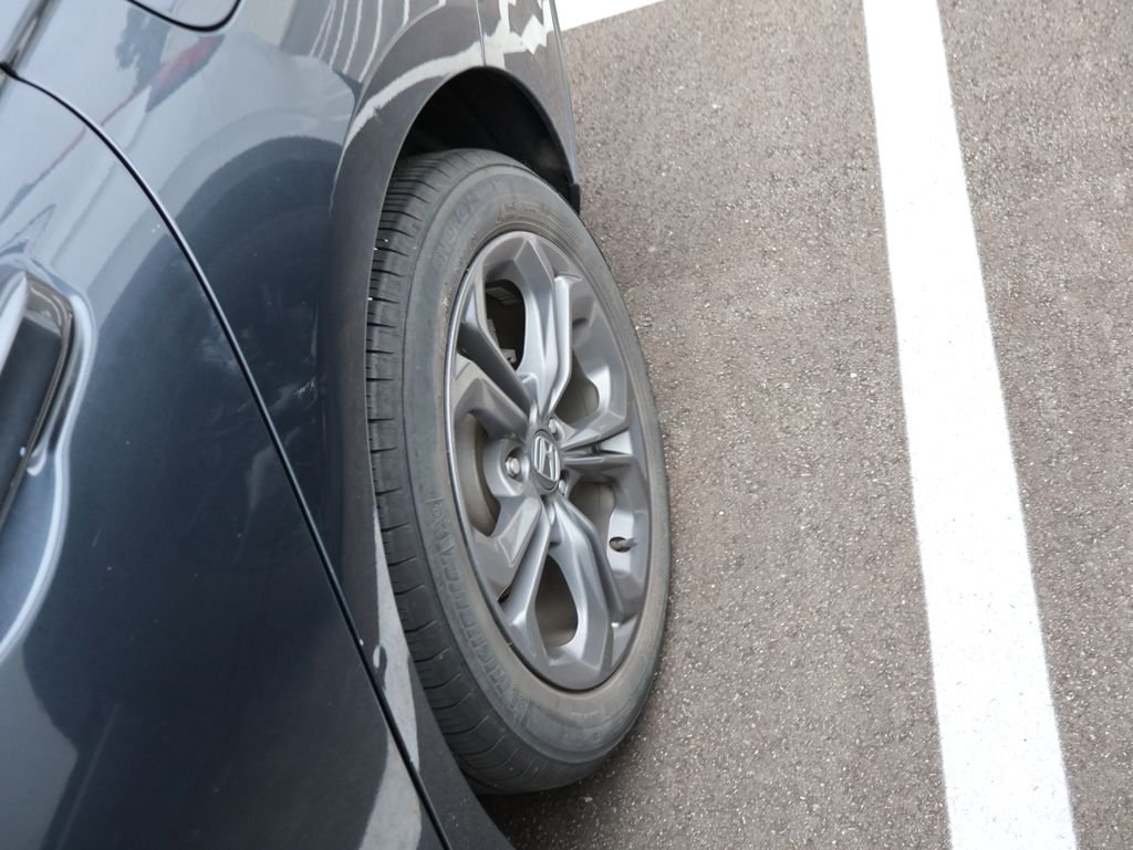 Used 2023  Honda EX image 12