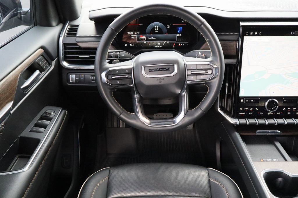 2024 GMC Acadia Denali - Photo 21