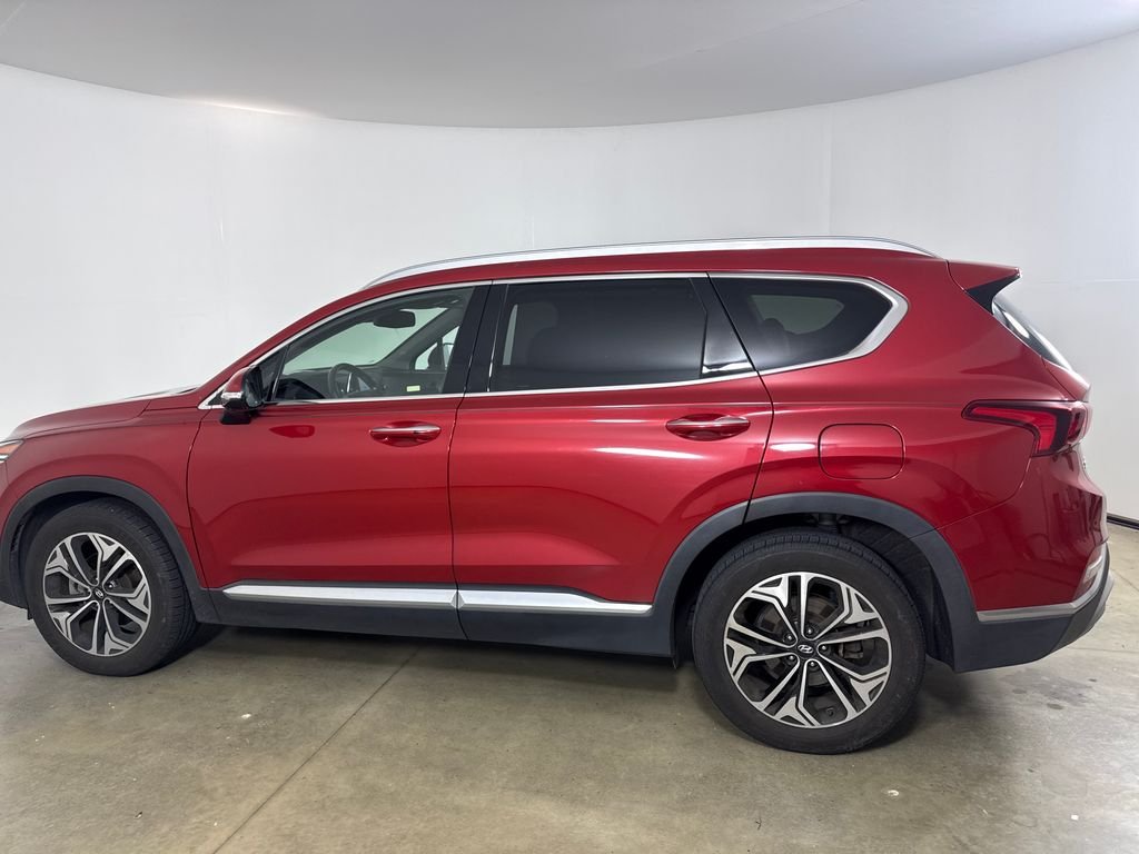 Used 2019 Red Hyundai Ultimate image 9