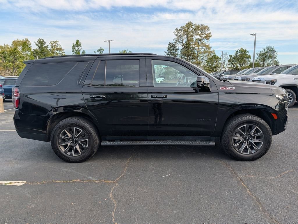 Used 2022 Black Chevrolet Z71 image 9