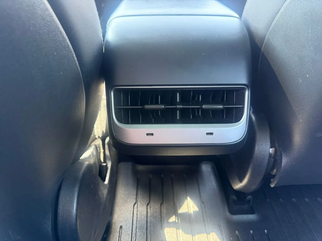 Used 2020 White Tesla Long Range image 43