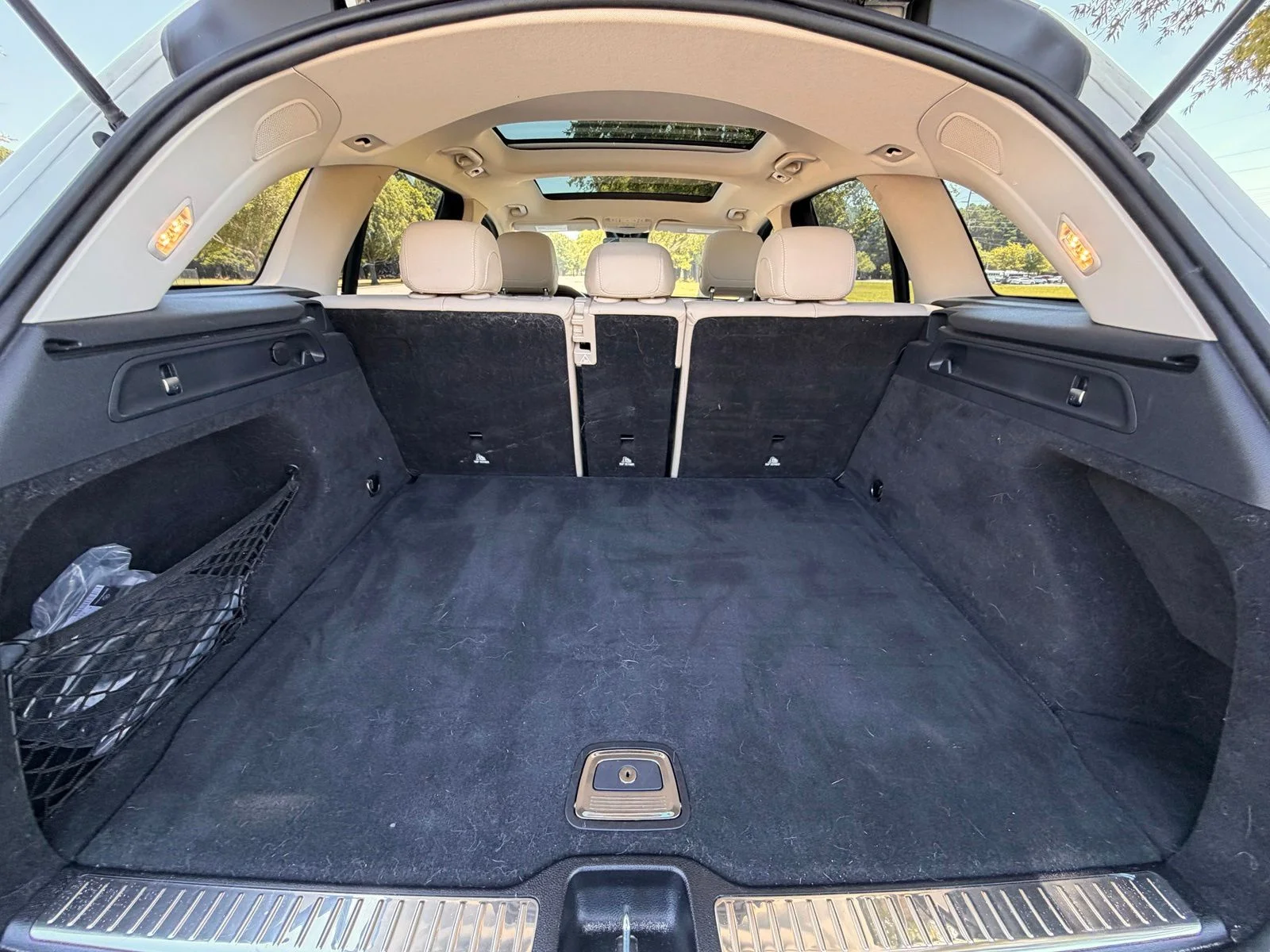 Used 2021 Polar White Mercedes-Benz GLC 300 image 16