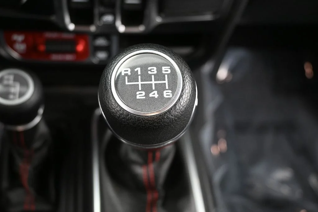 Used 2021 White Jeep Unlimited Rubicon image 16