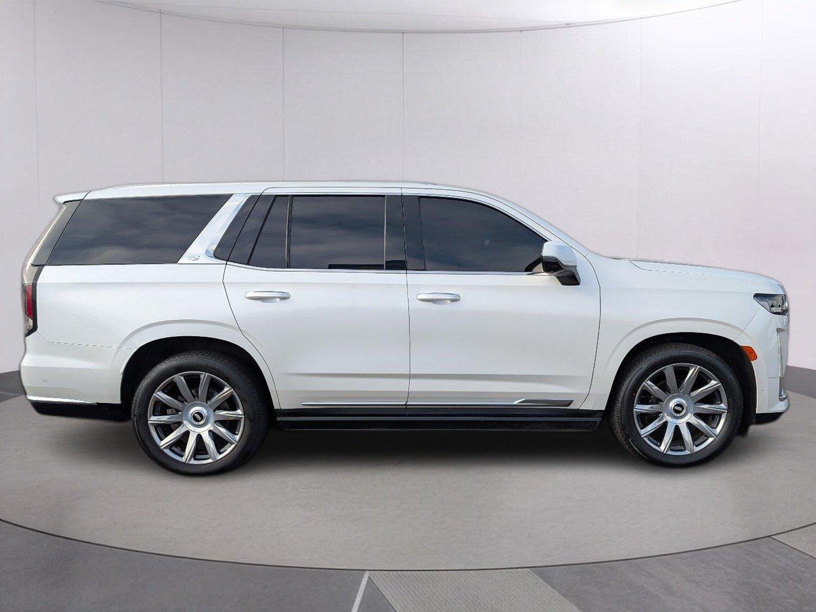 Used 2021 CRYSTAL WHITE TRICOAT Cadillac Premium Luxury Platinum image 8