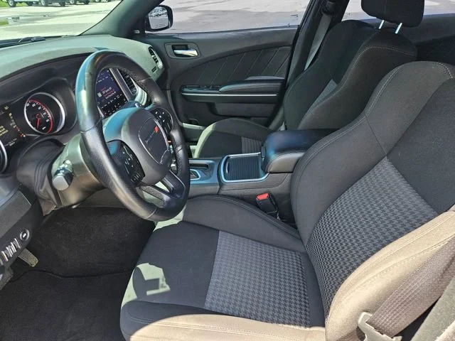 Used 2023 Gray Dodge R/T image 9