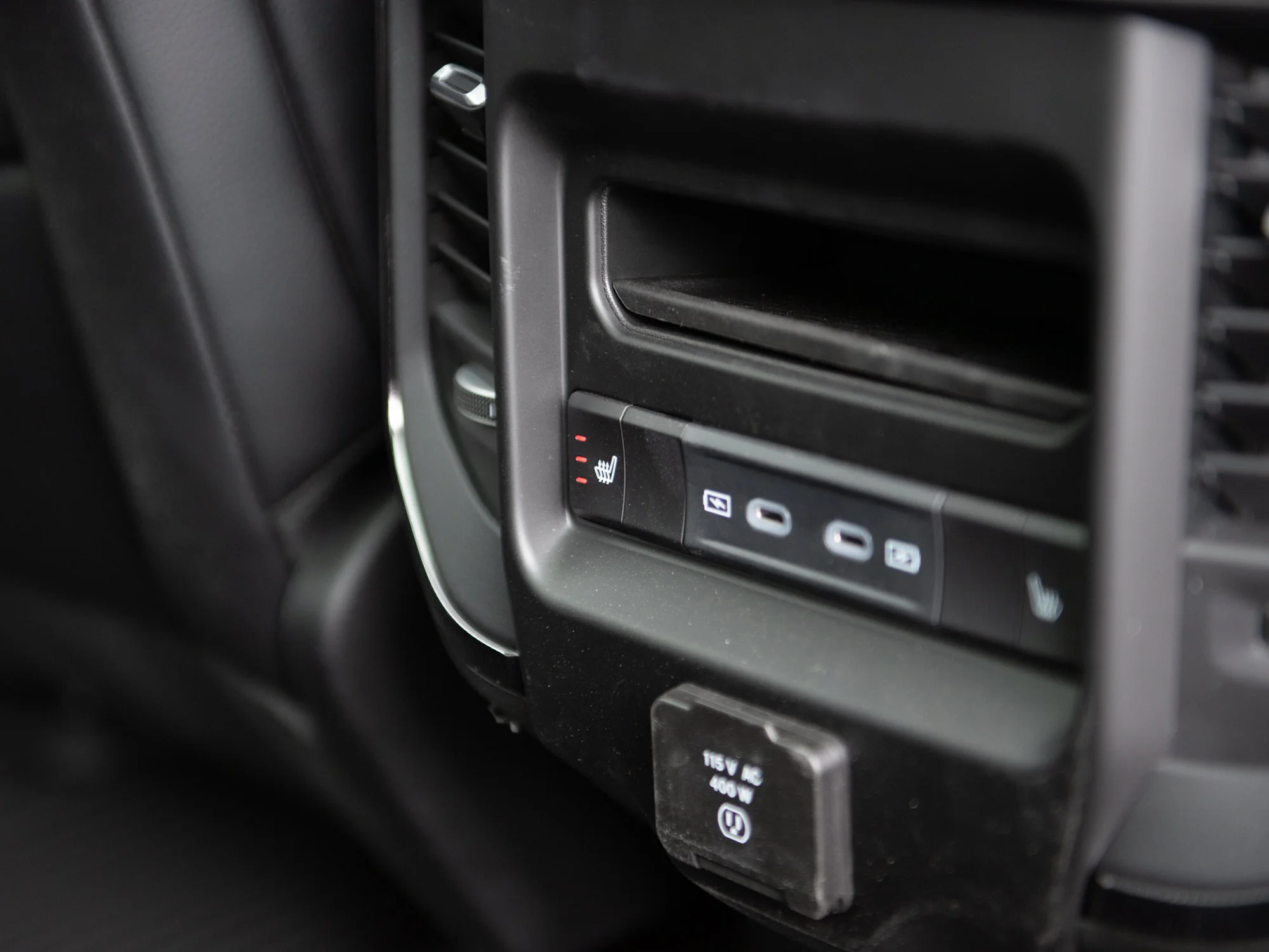 New 2026 Black RAM Sport* image 26