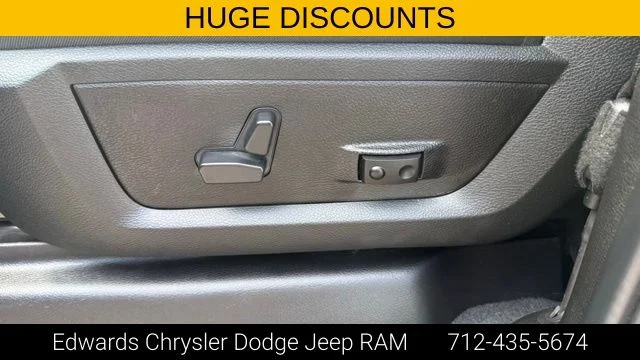 2025 RAM 2500 Laramie - Photo 18
