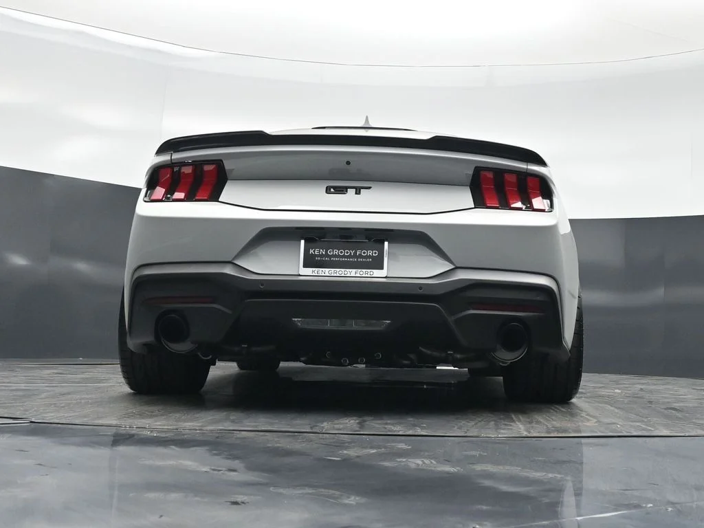 New 2026 Avalanche Gray Ford GT image 45