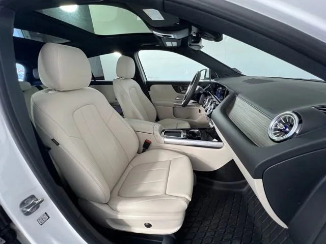 New 2026 Polar White Mercedes-Benz GLA 250 image 84