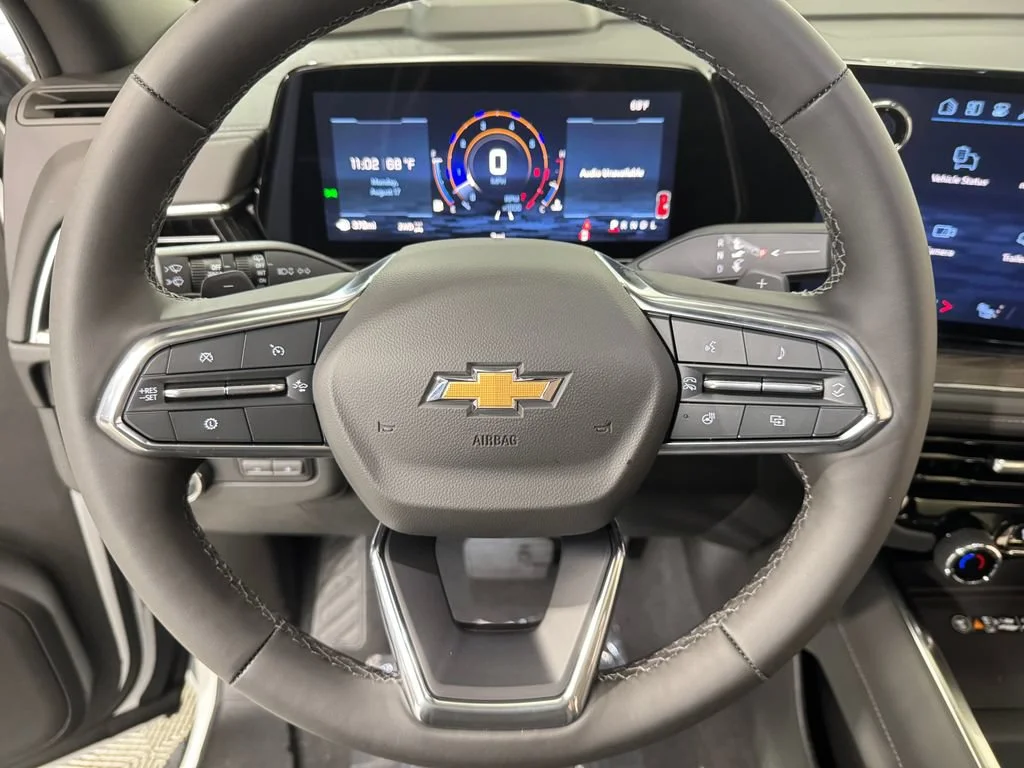 New 2026 Summit White Chevrolet LT image 18
