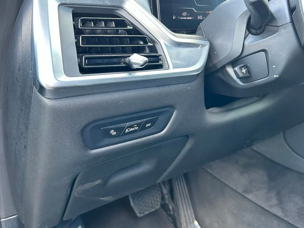 Certified Used 2024 Black BMW xDrive40i image 18