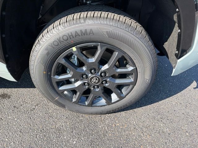 New 2026 Lunar Rock Toyota  Platinum image 4