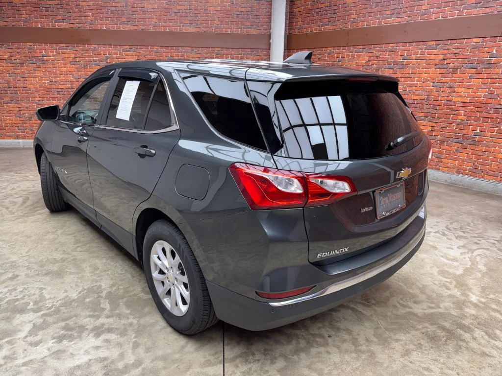 Used 2021 Chevrolet Equinox LT with VIN 3GNAXUEV2ML320089 for sale in Reading, PA