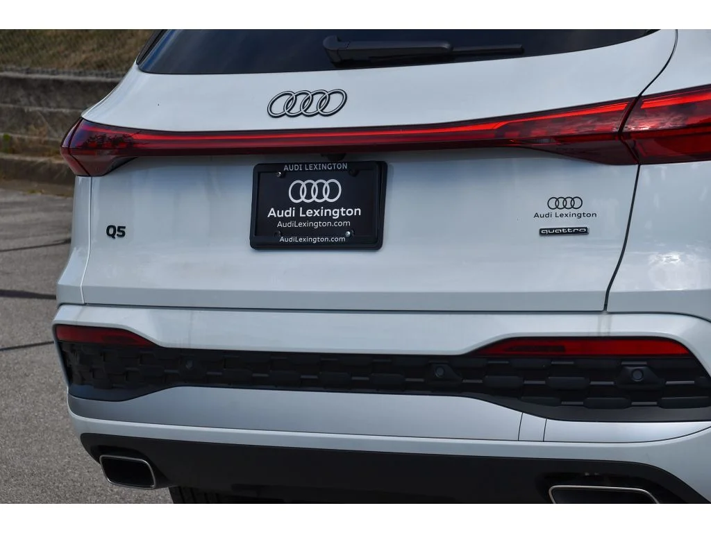 Used 2025 Glacier White Metallic Audi Premium image 28
