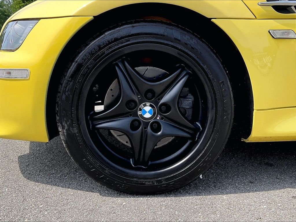 Used 1999 Yellow BMW Base image 18