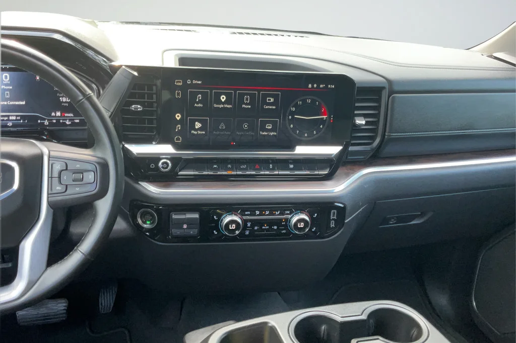 2025 GMC Sierra 1500 SLT - Photo 16
