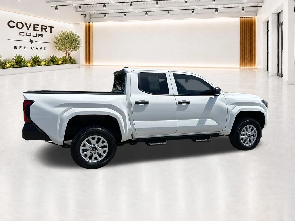 Used 2025 White Toyota SR image 13