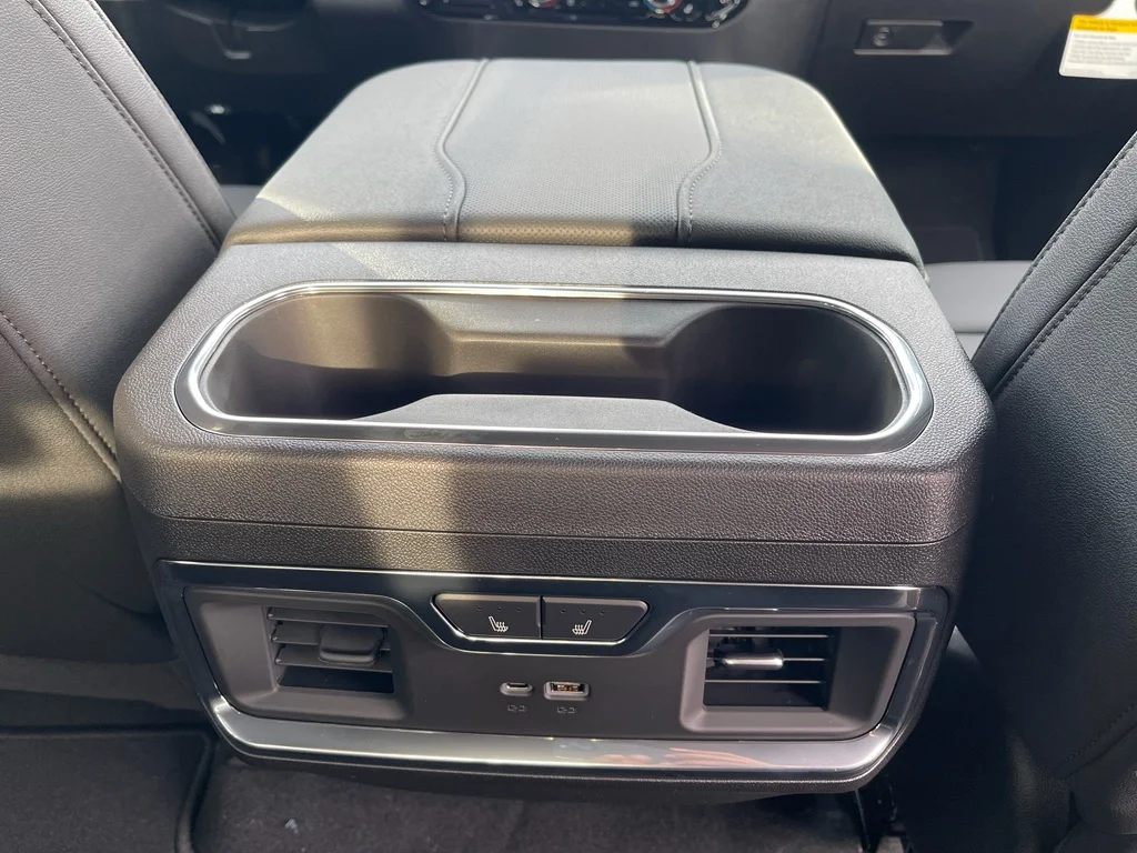 2026 GMC Sierra 2500HD SLT - Photo 34