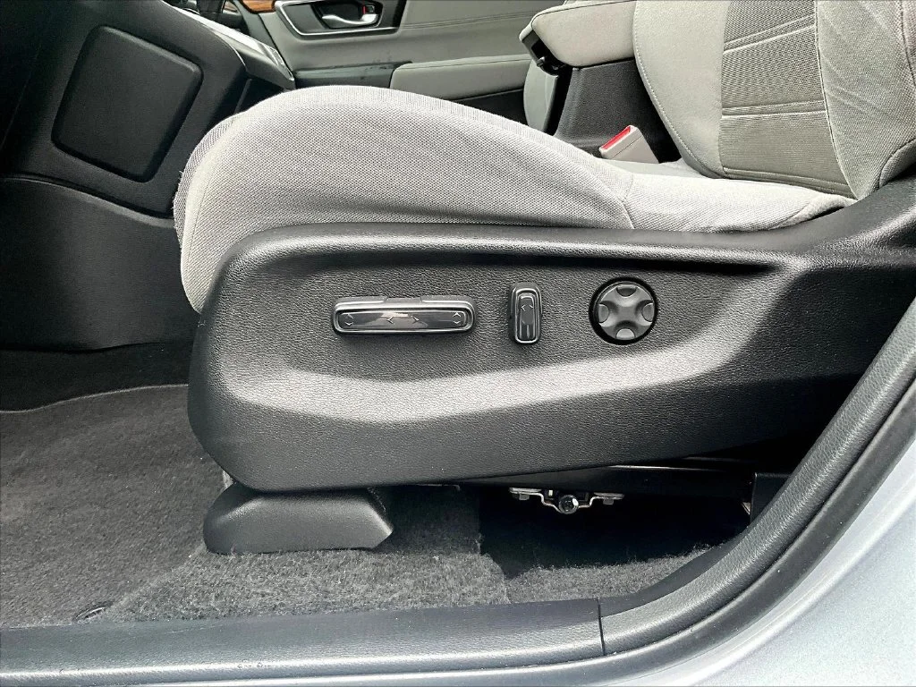 Used 2021 Lunar Silver Metallic Honda EX image 38