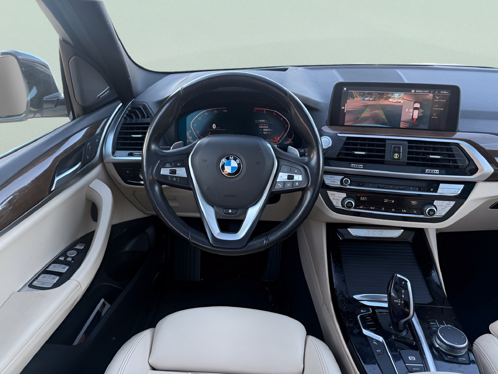 Used 2021 White BMW sDrive30i image 23