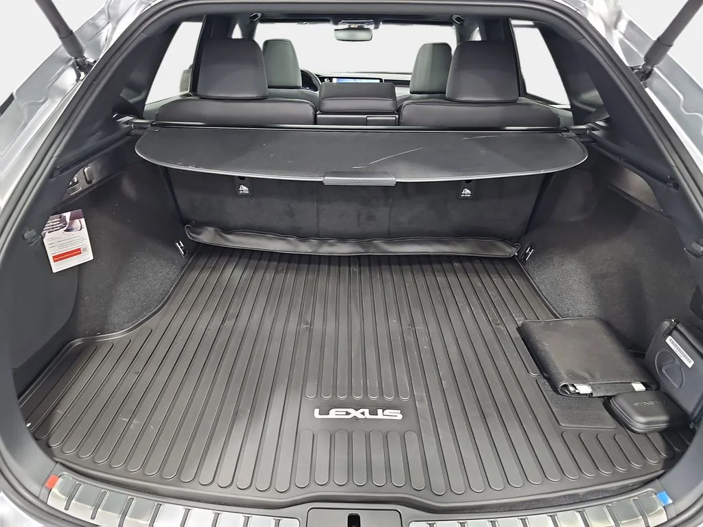 New 2026  Lexus 350h Premium+ image 10