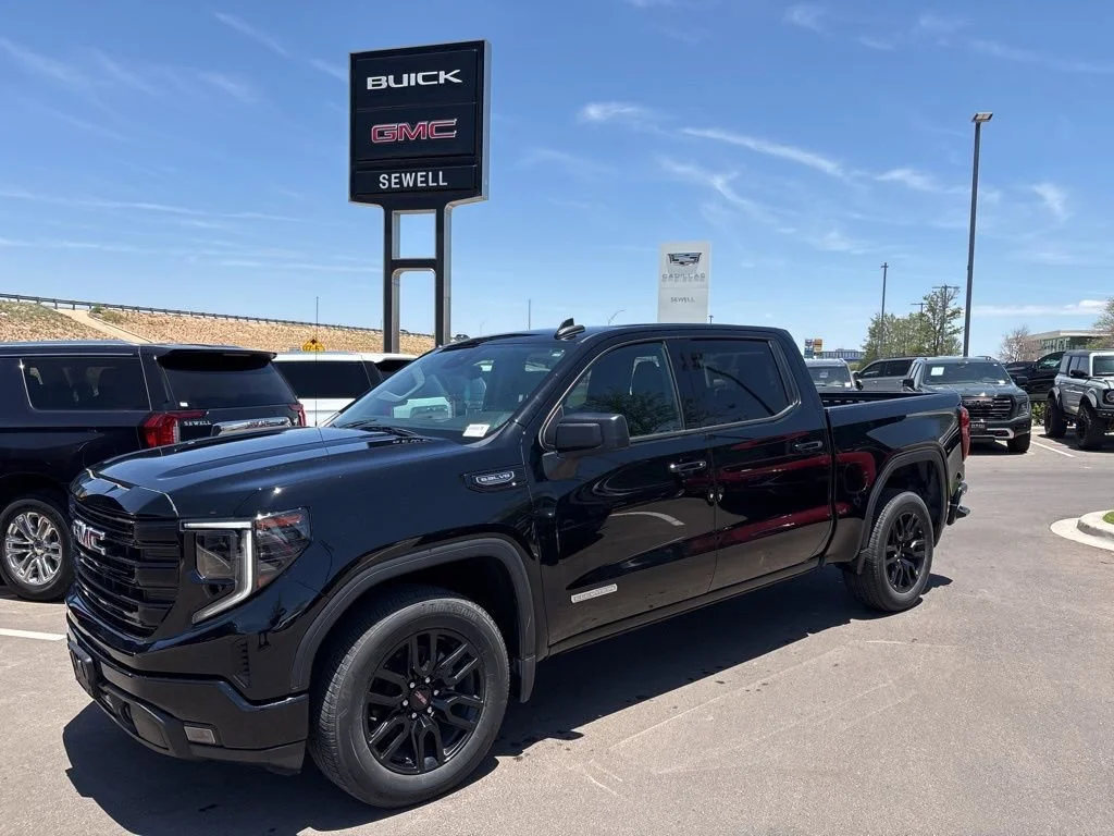 2023 GMC Sierra 2WD Crew Cab Short Box Elevation's photo