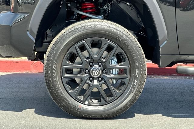 New 2026 Midnight Black Metallic Toyota  SR5 image 23