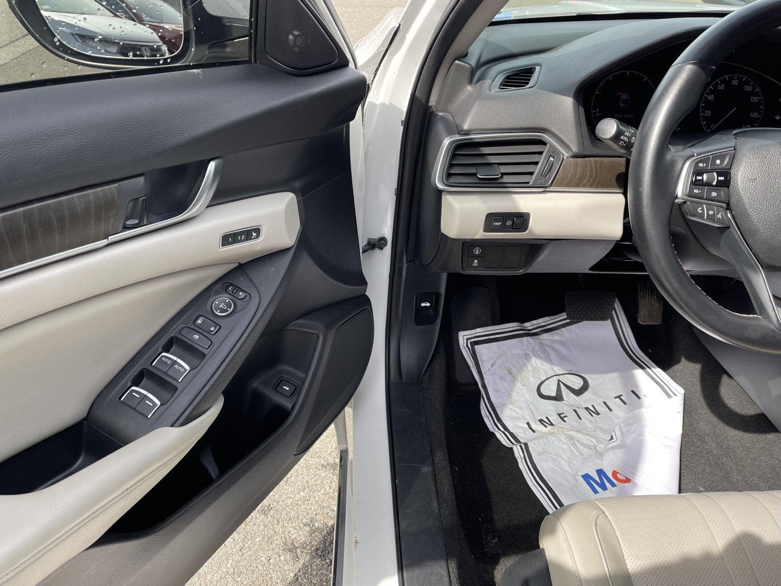 Used 2018 Honda Accord EX-L with VIN 1HGCV2F52JA015464 for sale in Manchester, CT