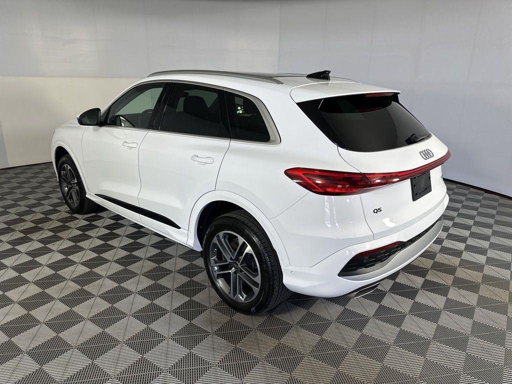 Used 2025 White Audi 2.0T Premium image 12