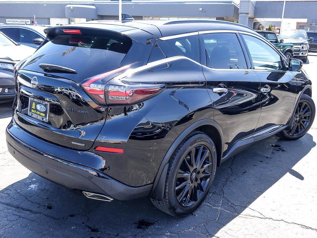 Used 2024 Super Black Nissan SL image 9
